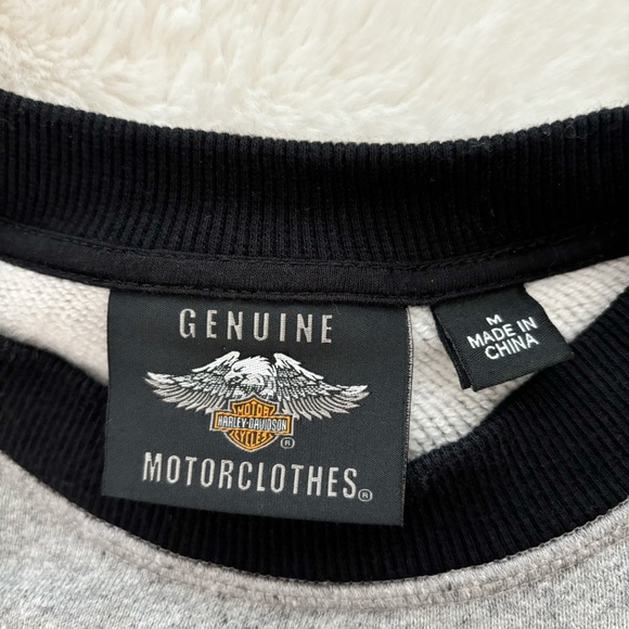 Harley-Davidson Women's Script Font Colorblock Pullover Sweatshirt Size Medium - Picture 6 of 11